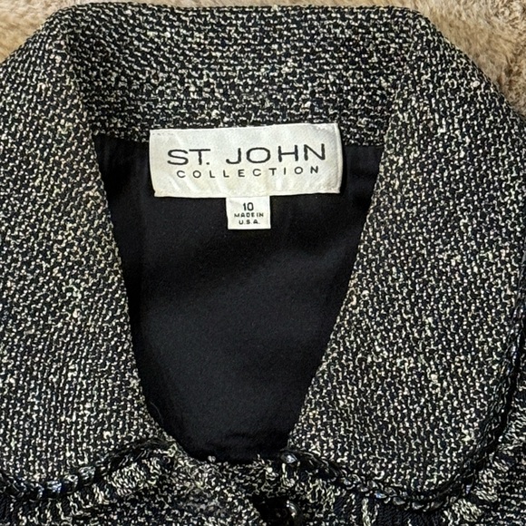 St. JOHN COLLECTION 10 Black White Tweed 3/4 Sleeve Metallic Fringe Trim Jacket - Picture 15 of 15